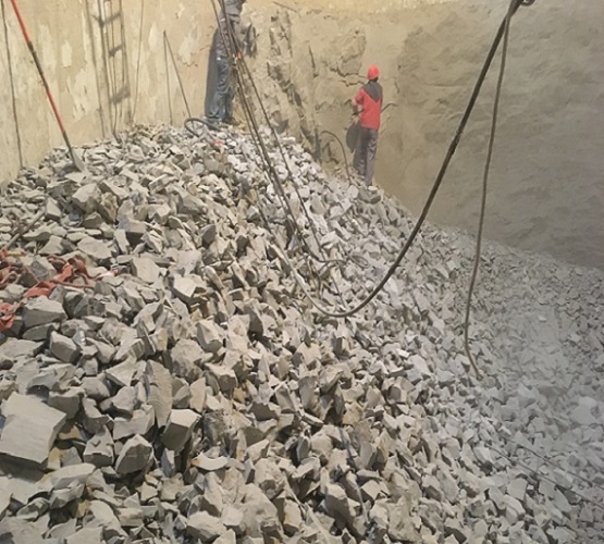 洛陽(yáng)電廠灰?guī)烨鍘?kù):專業(yè)團(tuán)隊(duì),精細(xì)清庫(kù),安全無(wú)憂